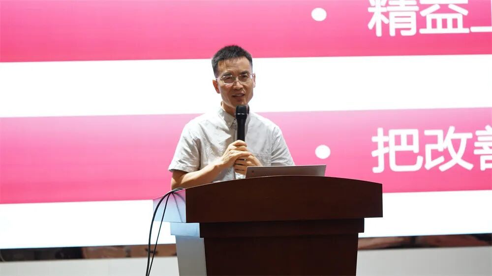 章鼓杯第三张.jpg